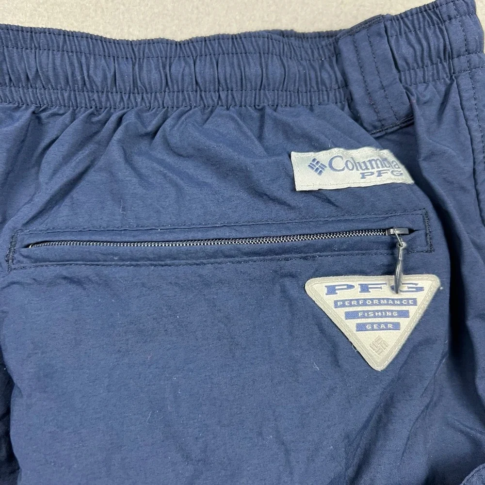 Columbia Mens Medium Navy Blue PFG Omni-Shade Fishing Shorts FM4009 Nylon Mesh